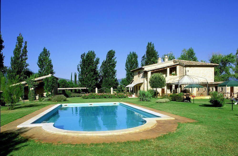 Agriturismo Le Due Torri Torre Quadrano Spello Dış mekan fotoğraf