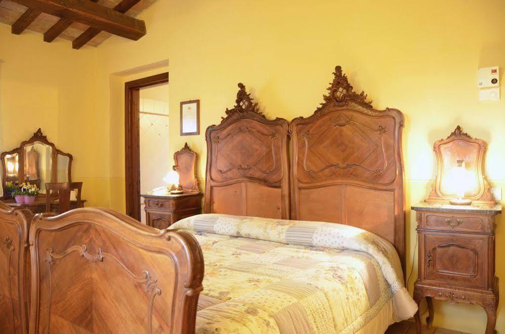 Agriturismo Le Due Torri Torre Quadrano Spello Dış mekan fotoğraf