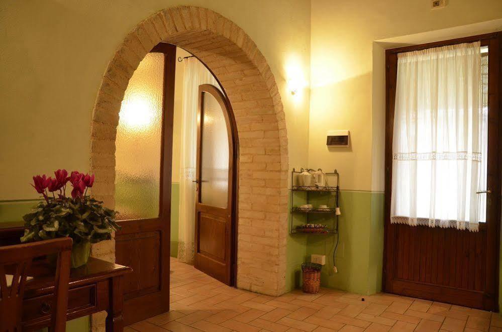 Agriturismo Le Due Torri Torre Quadrano Spello Dış mekan fotoğraf